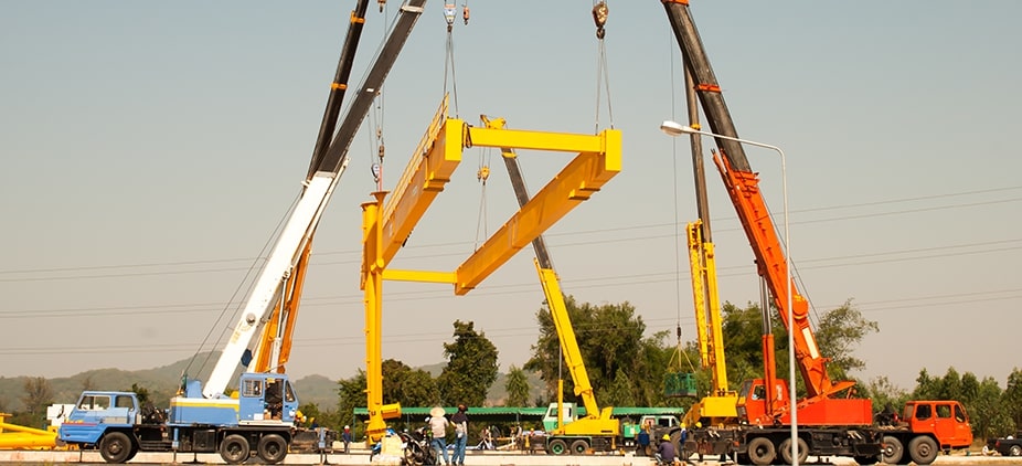 Lifting and Shifting Asian Crane Service